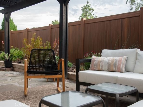 28916 Valley Heights, Agoura Hills CA 91301