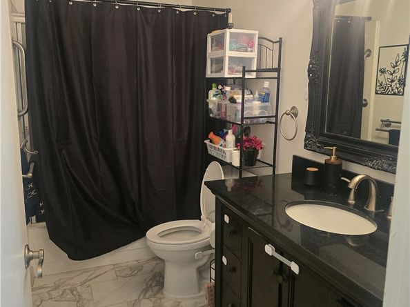 1038 E Denwall, Carson CA 90746