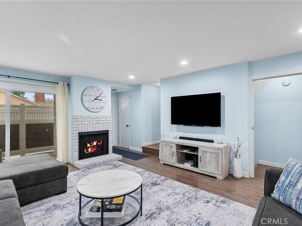 19540 Sherman Way 602, Reseda CA 91335