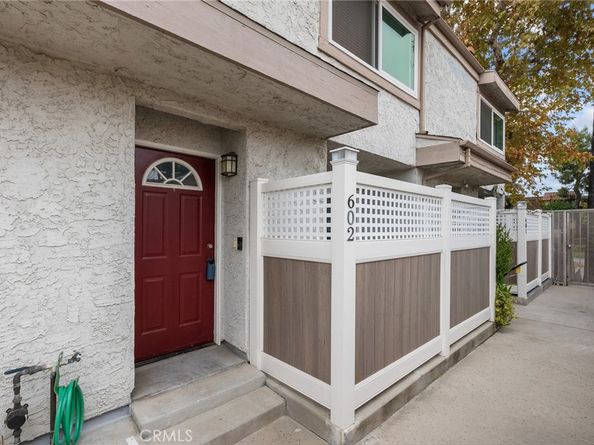 19540 Sherman Way 602, Reseda CA 91335