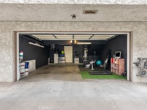 19540 Sherman Way 602, Reseda CA 91335