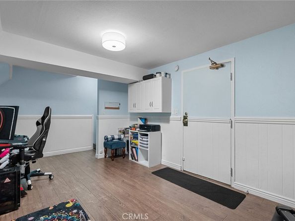 19540 Sherman Way 602, Reseda CA 91335