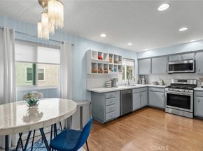 19540 Sherman Way 602, Reseda CA 91335