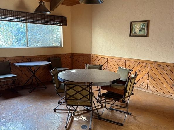 14960 Victory Boulevard 102, Van Nuys CA 91411