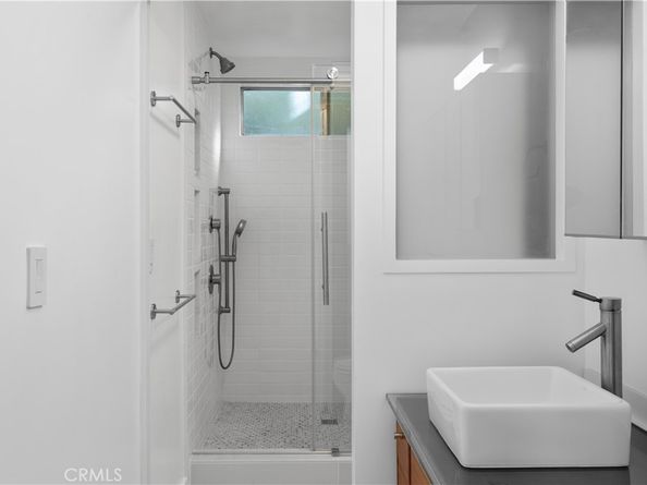 14960 Victory Boulevard 102, Van Nuys CA 91411