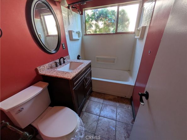 8401 Cozycroft, Winnetka CA 91306