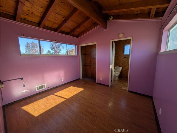 8401 Cozycroft, Winnetka CA 91306