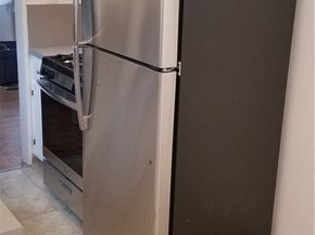 10945 Hesby, North Hollywood CA 91601