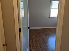 10945 Hesby, North Hollywood CA 91601