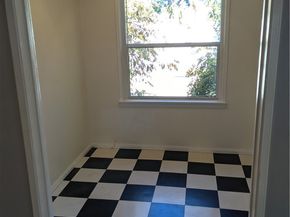 10945 Hesby, North Hollywood CA 91601