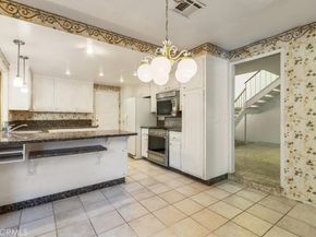 19259 Ludlow St., Porter Ranch CA 91326