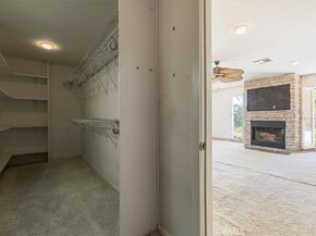 19259 Ludlow St., Porter Ranch CA 91326