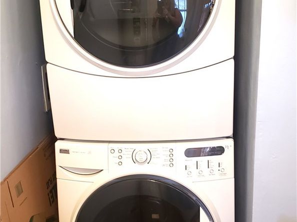 4131 Perlita Avenue B, Los Angeles CA 90039