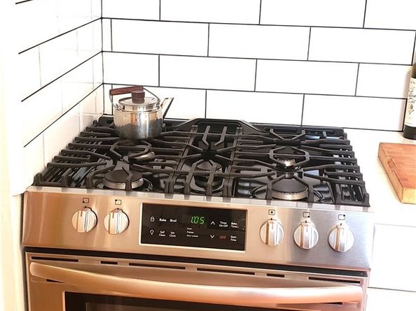 4131 Perlita Avenue B, Los Angeles CA 90039