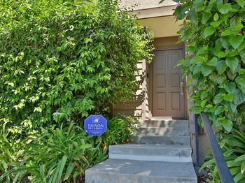 21241 Lassen Street