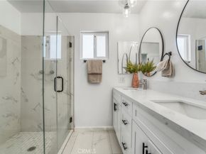 8400 Chimineas Avenue, Northridge CA 91325