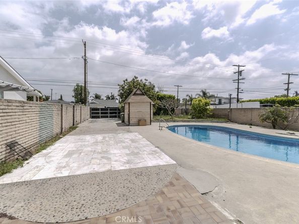 7737 Ethel Avenue, North Hollywood CA 91605