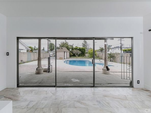 7737 Ethel Avenue, North Hollywood CA 91605