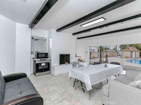 7737 Ethel Avenue, North Hollywood CA 91605