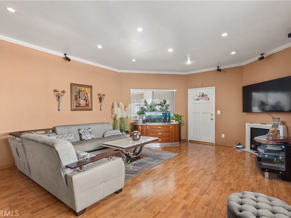 620 N 6th Street 106, Burbank CA 91501