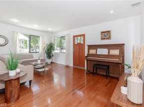 1742 El Rito, Glendale CA 91208