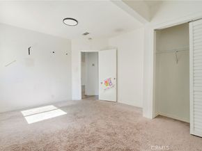 18308 Gresham, Northridge CA 91325