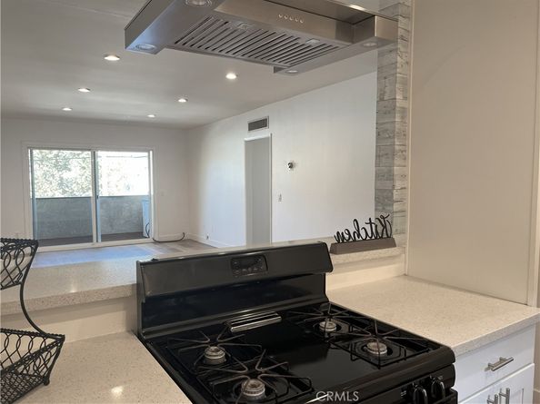6255 Woodman 203, Valley Glen CA 91401