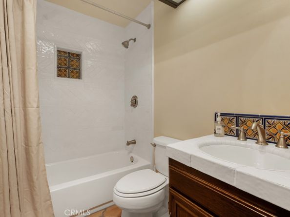 22511 Ballinger Street, Chatsworth CA 91311