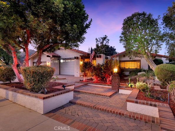22511 Ballinger Street, Chatsworth CA 91311