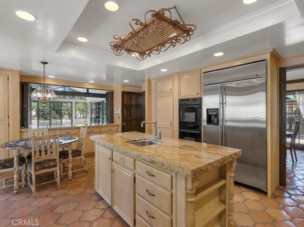22511 Ballinger Street, Chatsworth CA 91311