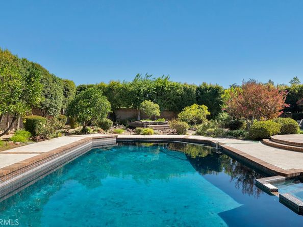 22511 Ballinger Street, Chatsworth CA 91311