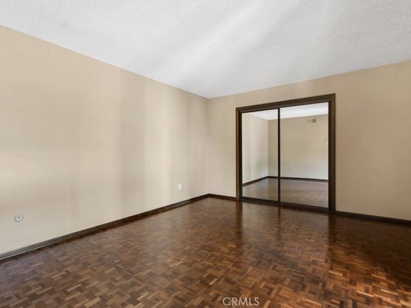 22511 Ballinger Street, Chatsworth CA 91311