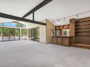 22511 Ballinger Street, Chatsworth CA 91311