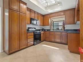 7230 Kelvin Avenue 6, Winnetka CA 91306