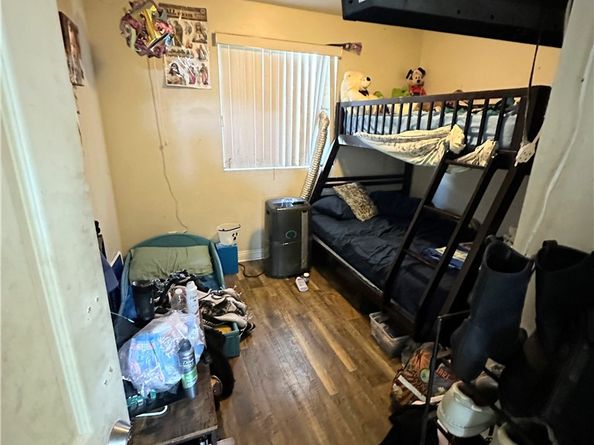 9121 Orchard, Los Angeles CA 90044