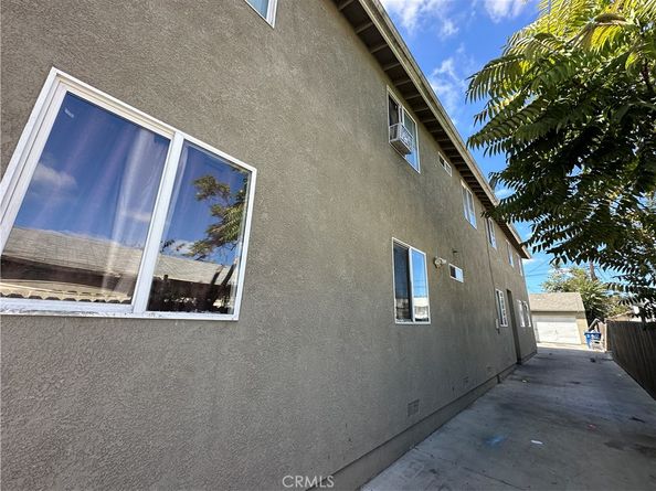 9121 Orchard, Los Angeles CA 90044
