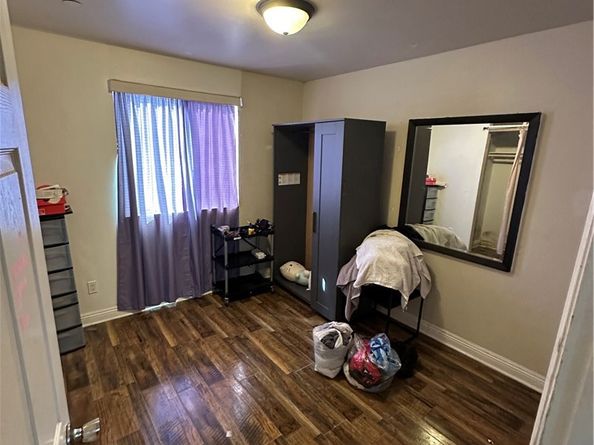 9121 Orchard, Los Angeles CA 90044