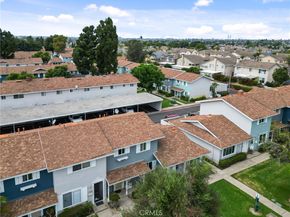 19774 Cambridge Lane, Huntington Beach CA 92646
