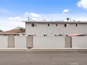 19774 Cambridge Lane, Huntington Beach CA 92646