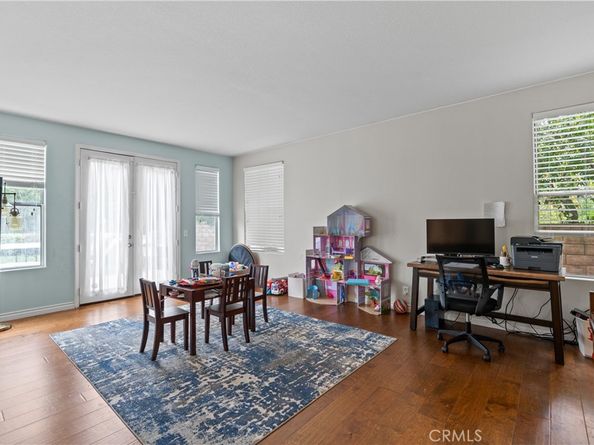 24310 Belford, West Hills CA 91307