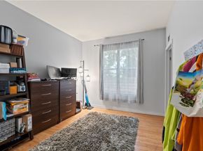 24310 Belford, West Hills CA 91307