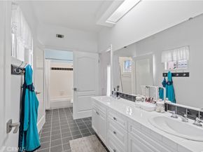 24310 Belford, West Hills CA 91307