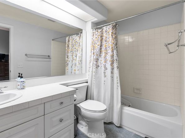 24310 Belford, West Hills CA 91307