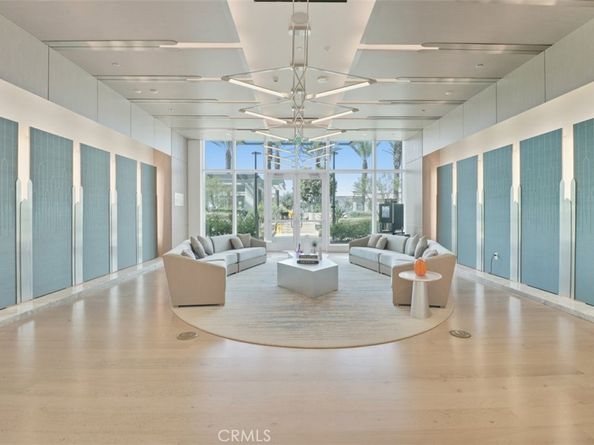 877 Francisco Street 3102, Los Angeles CA 90017