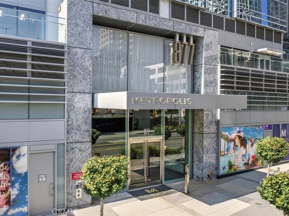 877 Francisco Street 3102, Los Angeles CA 90017