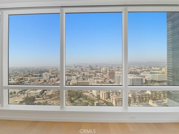 877 Francisco Street 3102, Los Angeles CA 90017