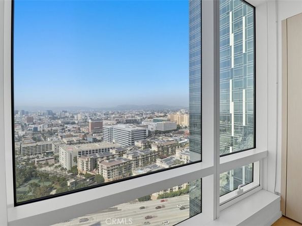 877 Francisco Street 3102, Los Angeles CA 90017