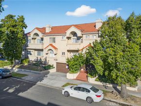 7236 Amigo 113, Reseda CA 91335