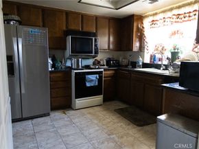 1677 W Bruin Street, Los Angeles CA 90047