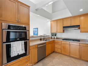 201 E Angeleno 426, Burbank CA 91502